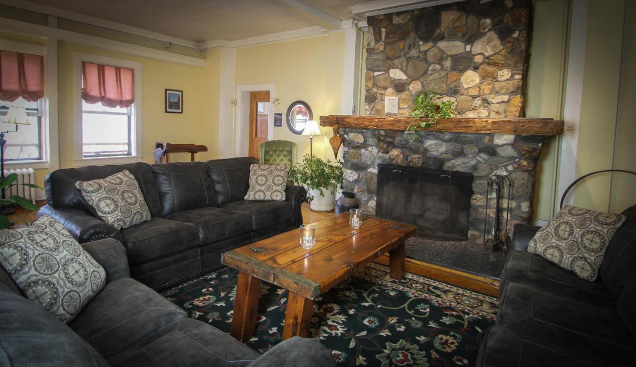 Inn Fullerton & Restaurant 3*