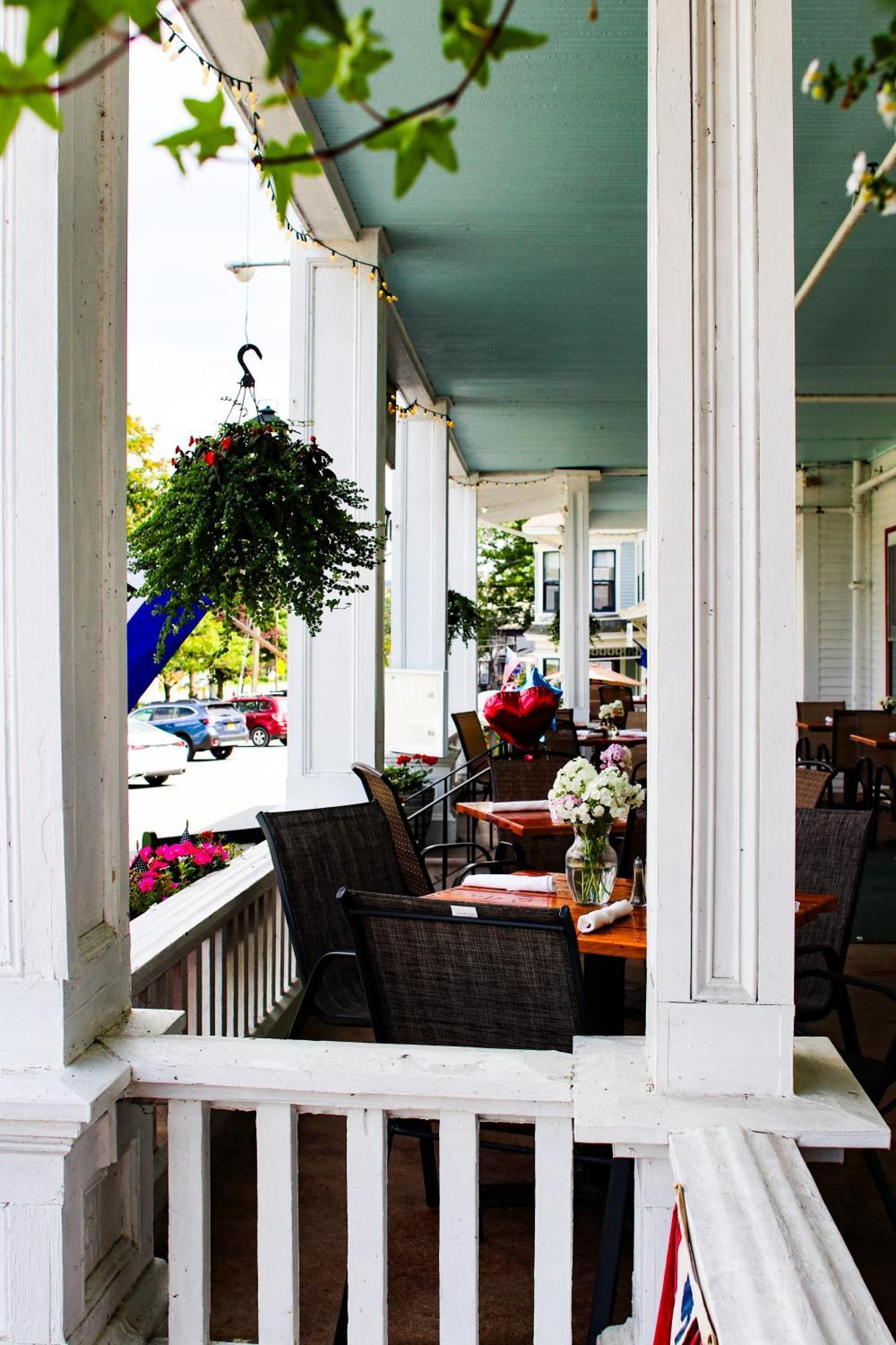 Fullerton & Restaurant 3* Chester