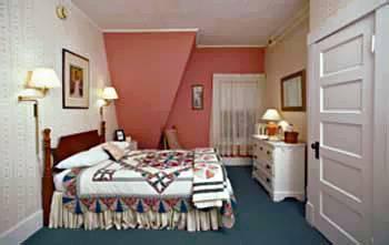 Fullerton & Restaurant Inn 3*