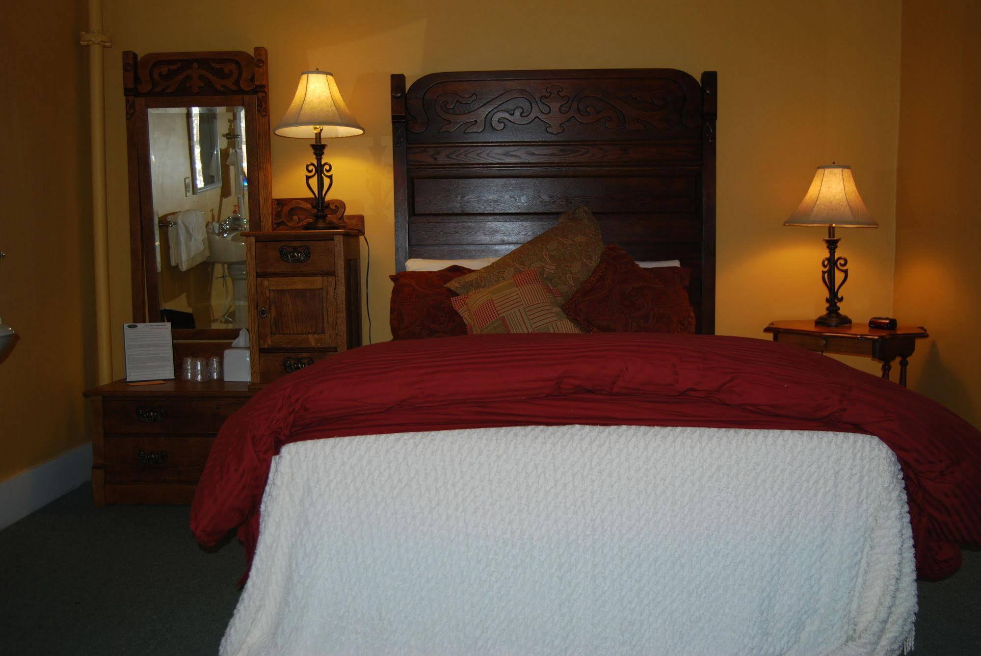 Inn Fullerton & Restaurant Chester